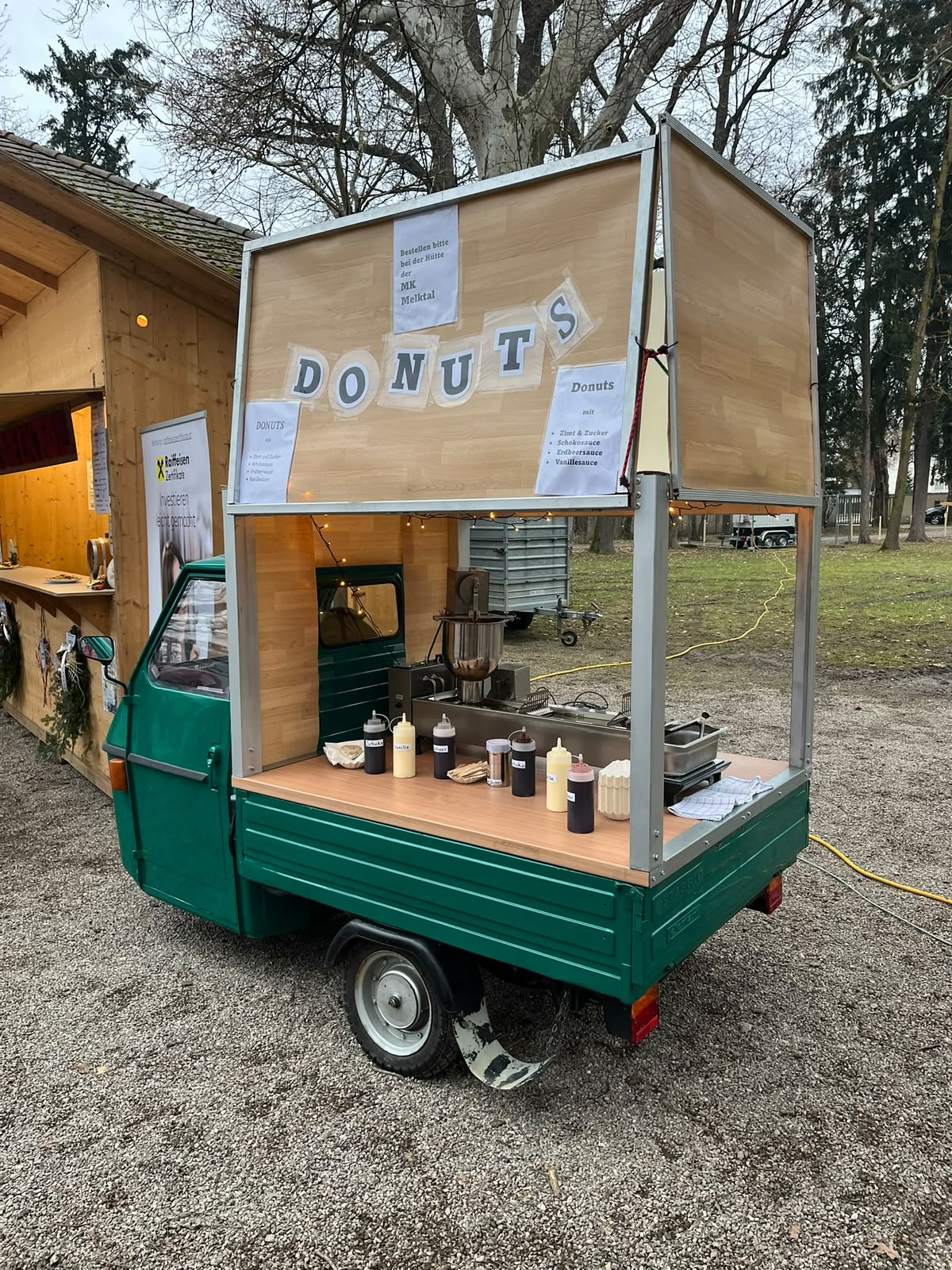 die Donut Ape von außen
